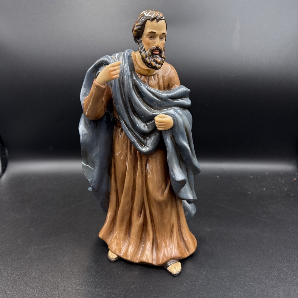 Kirkland Signature Joseph Porcelain Nativity Replacement Figure 399707 NO STAFF